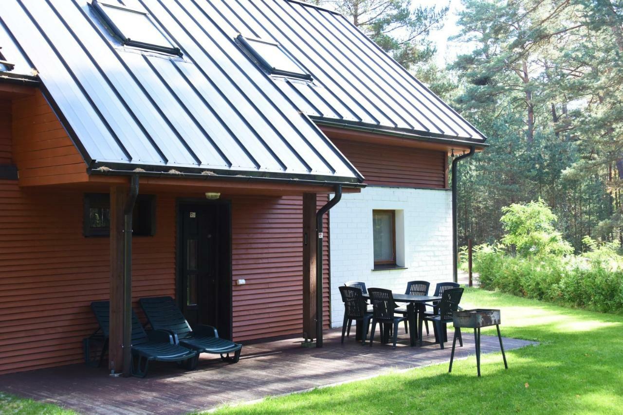Vacation Home Mezsargi Pape Exterior photo
